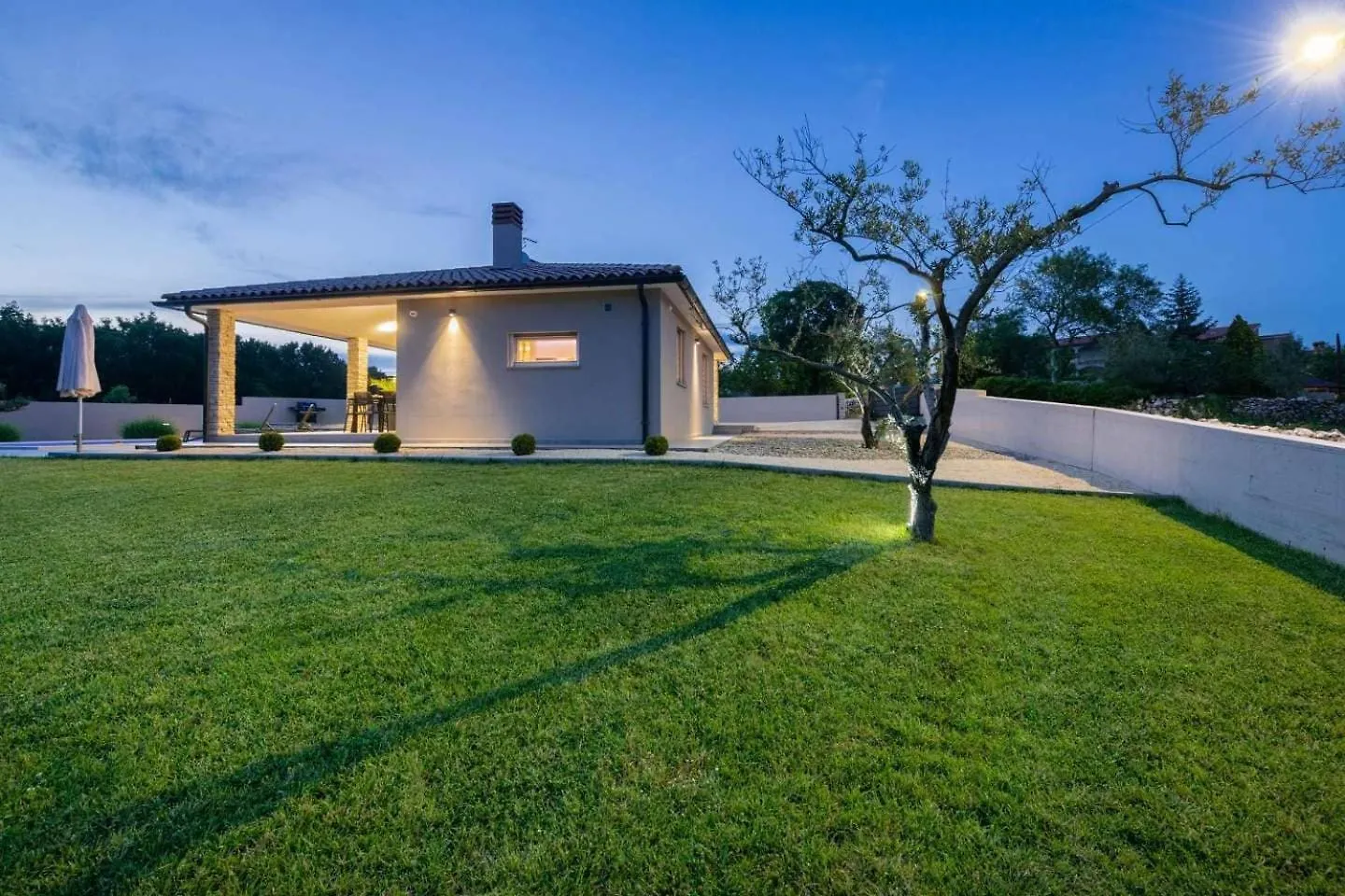Charming Villa Martina With Pool Near Pula And Rabac By Wiibuk Marčana